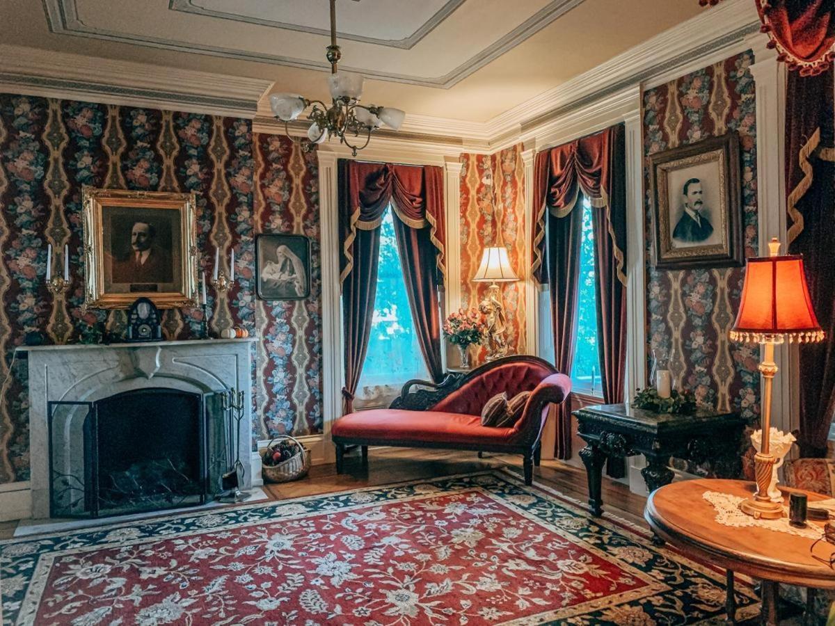 The Emig Mansion Bed & Breakfast ยอร์ค ภายนอก รูปภาพ